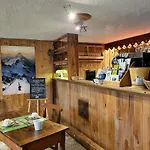 弗尼维亚酒店