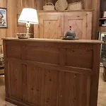 弗尼维亚酒店 2*