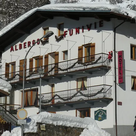 Funivia Hotell Courmayeur